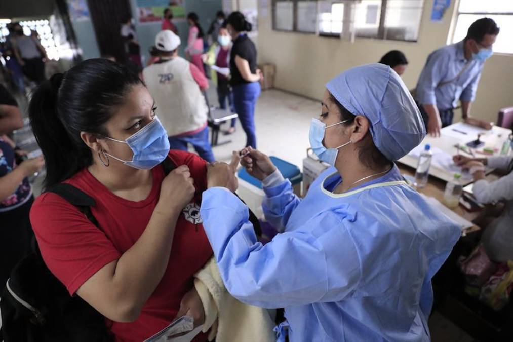 El experto considera además que al menos 500.000 hondureños caerían en emergencia alimentaria; es decir, que solo comen una vez al día, por lo que podrían “entrar en hambruna”.