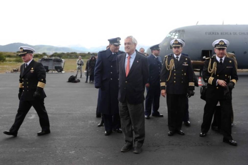 El presidente de Chile, Sebastián Piñera, expresó abiertamente su rechazo al mandatario venezolano. 'Me sorprende que un hombre como Maduro pueda tener tanta ambición del poder, que esté dispuesto a producir tanto daño, tanto dolor, tanto sufrimiento a su propio pueblo por aferrarse al poder. El es parte del problema, no de la solución'.