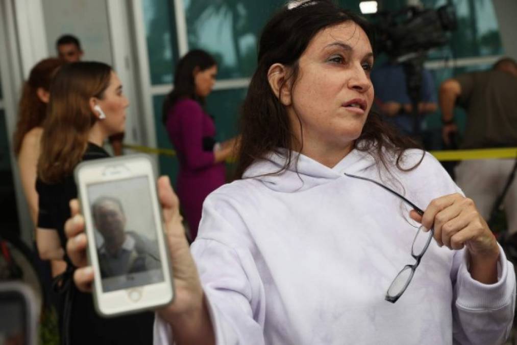 Angustia y temor entre familiares de desaparecidos en colapso de edificio en Miami