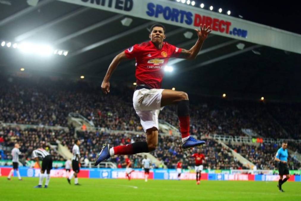 Marcus Rashford: El delantero inglés de 22 años de edad destaca en el Manchester United y en España informan que está en la órbita del FC Barcelona para la próxima temporada.