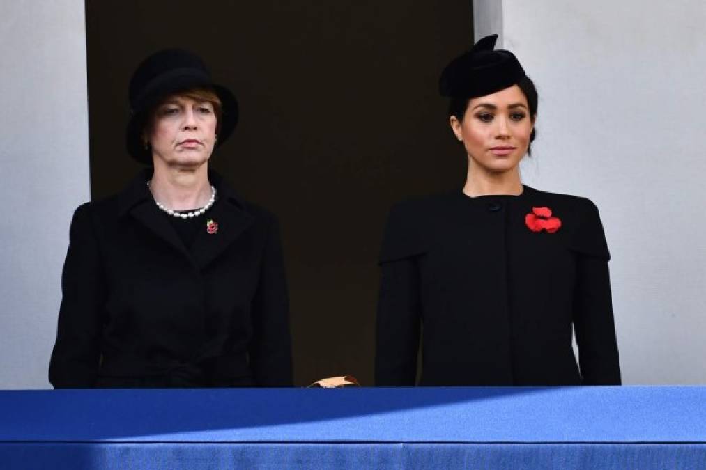 Meghan Markle asistió por primera vez a la ceremonia en honor de los caídos en la Primera Guerra Mundial.