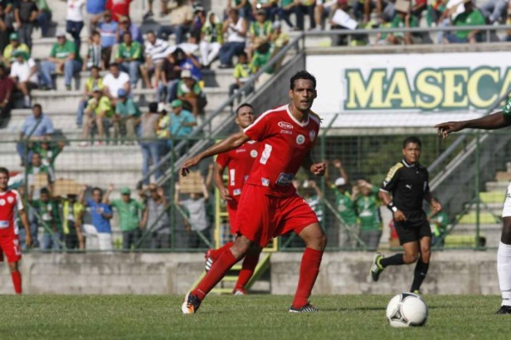 Everaldo Ferreira también formó parte en Honduras del Atlético Choloma
