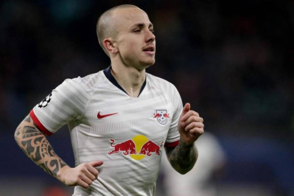 El lateral español, Angeliño, ha explicado en unas declaraciones a Sport Bild, por qué ha elegido quedarse en el RB Leipzig pese al interés del Barça de hacerse con sus servicios.'Es genial que uno de los clubes más grandes del mundo me quisiera. Pero en mi cabeza siempre lo tuve claro: quería quedarme en el RB Leipzig y no irme a otro club, sin importar de quién se trate. El Leipzig me sienta bien, los grandes objetivos del club me fascinan, tengo tanta hambre como el club', afirmó el jugador.