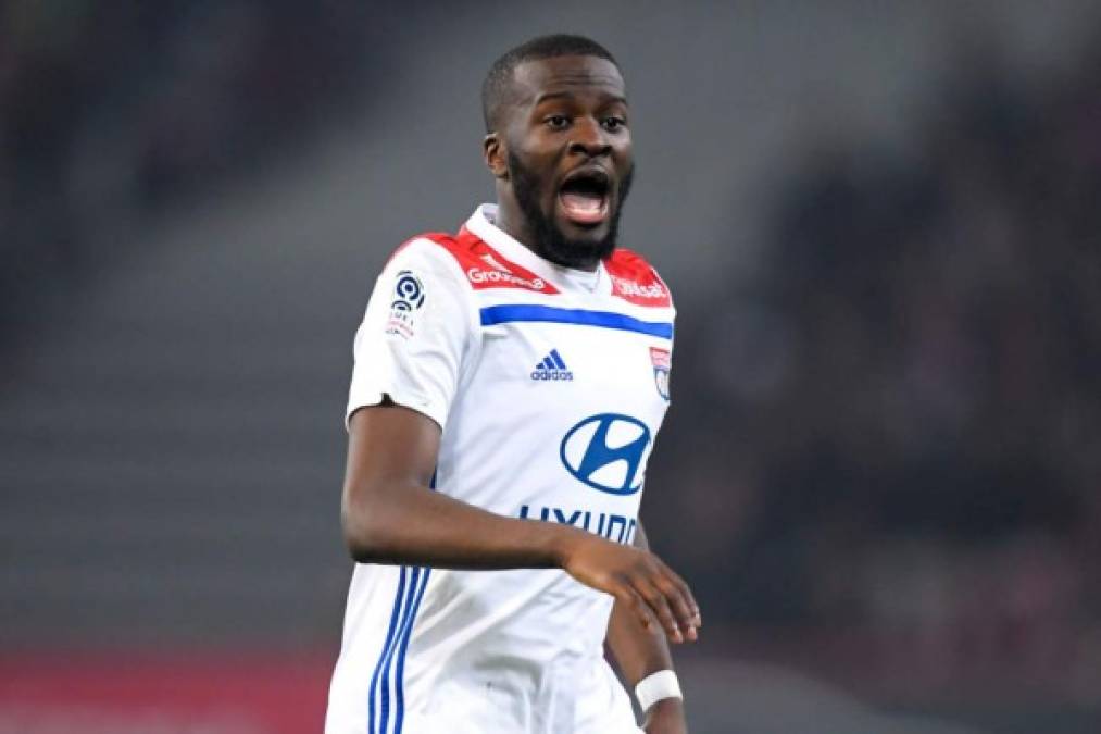 Tanguy NDombele: Centrocampista francés de 22 años de edad y que destaca en el Lyon. Aparece como posible refuerzo del París Saint Germain de Francia. Llegaría por 80 millones de euros.