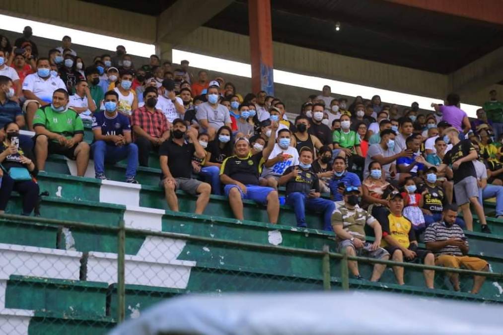 En el estadio Excélsior llegó un buen número de aficionados para el juego Platense-Real España.