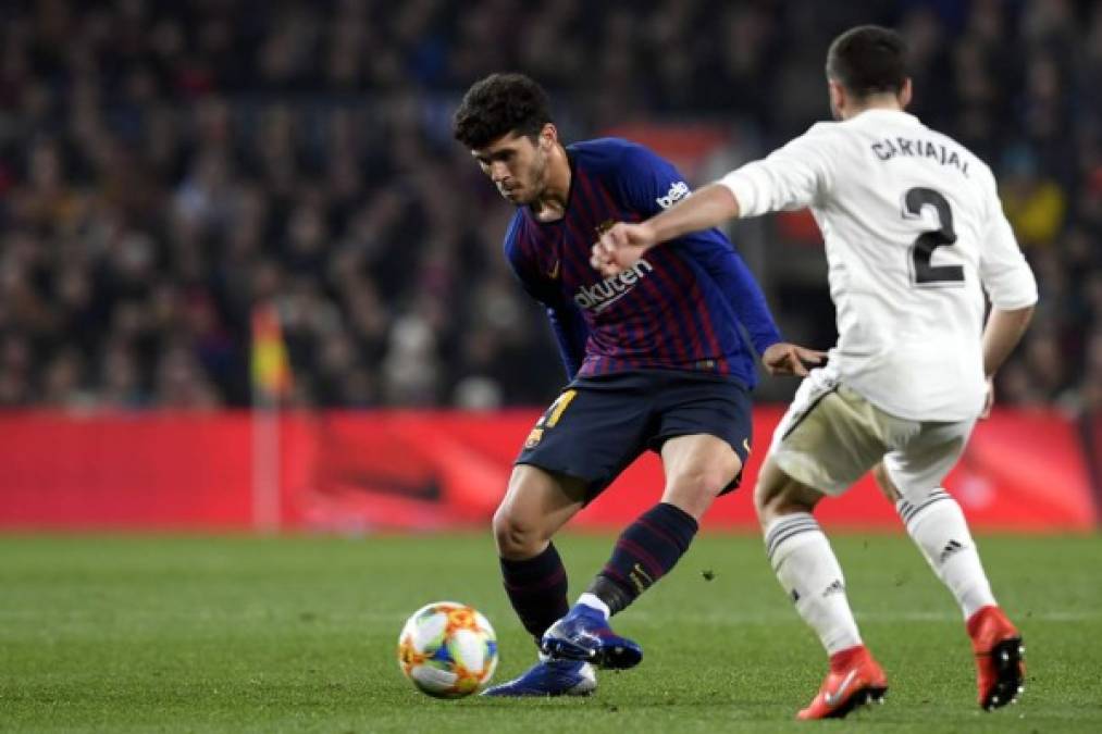 Carles Aleñá (6): Entró al partido en el minuto 75 como reemplazo de Malcom. Estuvo a punto de culminar un contraataque y aportó dinamismo con el balón con sus conducciones.