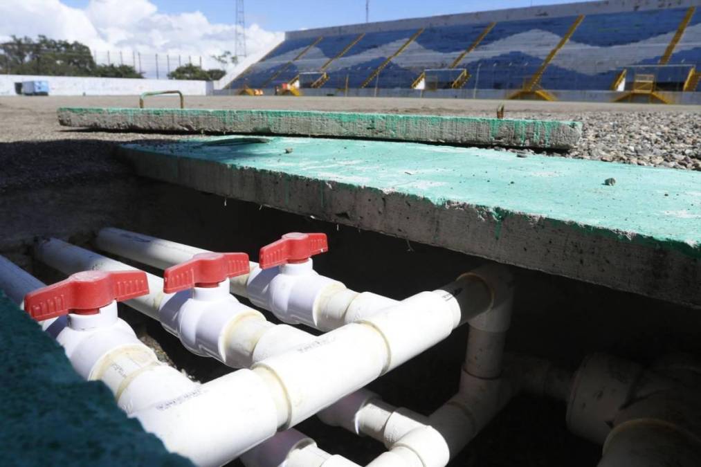 El Estadio Morazán también tendrá un nuevo sistema de drenaje. La Gerencia de Deportes ya cuenta con el renovado sistema de agua potable y aguas negras para el estadio.