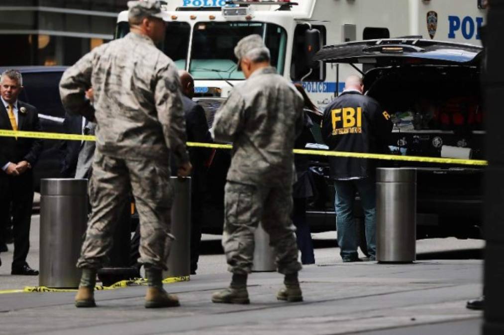 Las fuerzas de seguridad de Nueva York desplegaron un gigantesco operativo en la ciudad tras las amenazas contra el edificio de Time Warner.