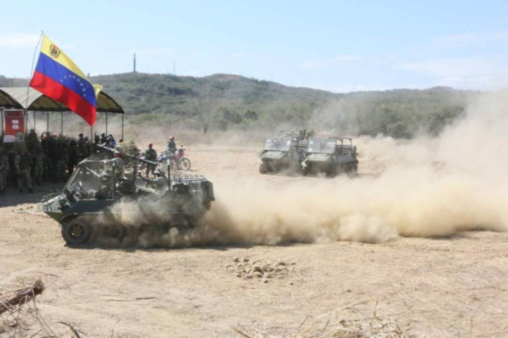 'Vamos desplegar el sistema de armas del país. Si quieres la paz, prepárate para defenderla', justificó.