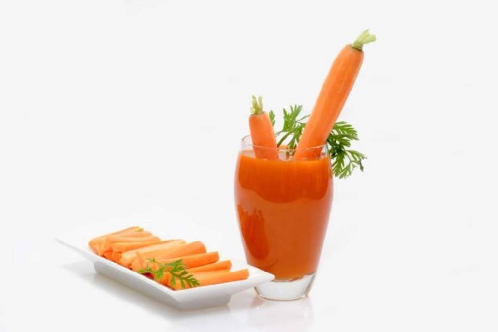 Zanahorias: Ofrecen varios beneficios para la salud y son particularmente útiles para los órganos como los ojos, la piel, el sistema digestivo y los dientes.