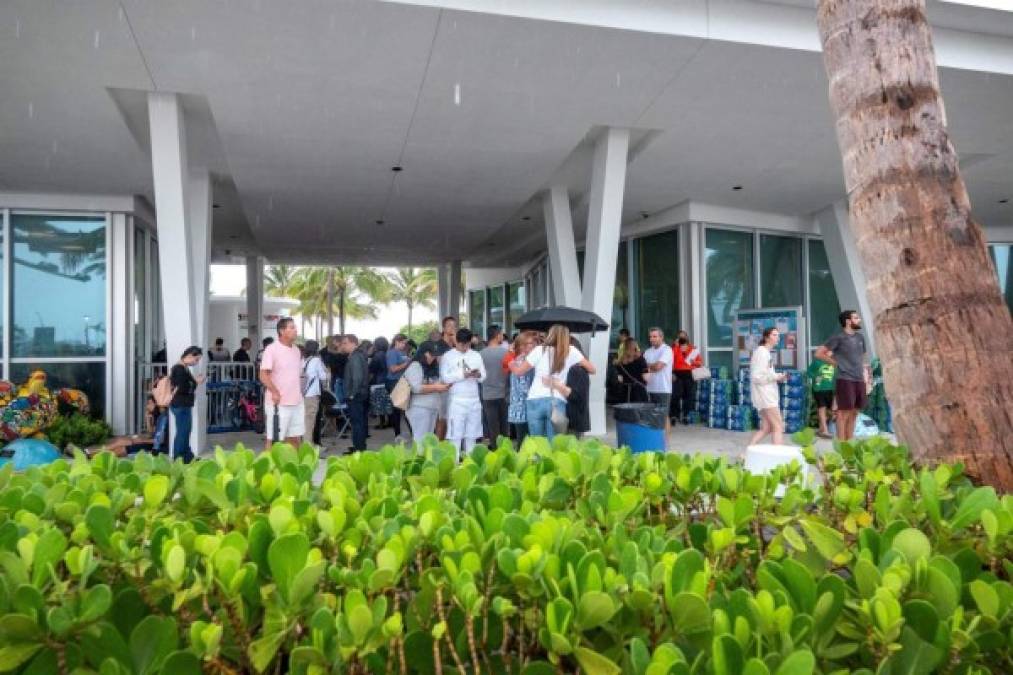Cuñada del presidente de Paraguay y otros 18 latinos desaparecidos en derrumbe en Miami