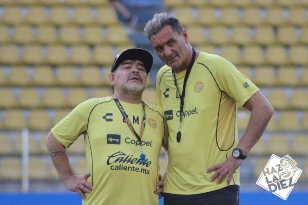 El tema no acaba allí ya que también exigió que esté en su comando técnico Luis Islas, quien fuera su brazo derecho cuando estuvo en el Fujairah FC de los Emiratos Árabes