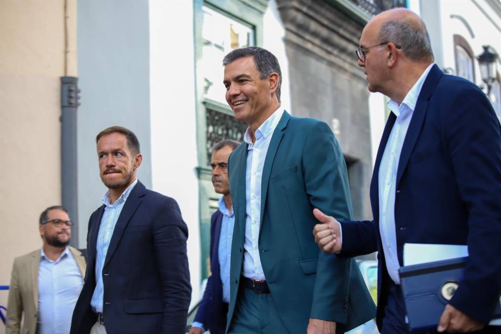 Pedro Sánchez, de 50 años, es presidente de España desde junio de 2018. Además, es secretario del Partido Socialista Obrero Español, desde 2017. 