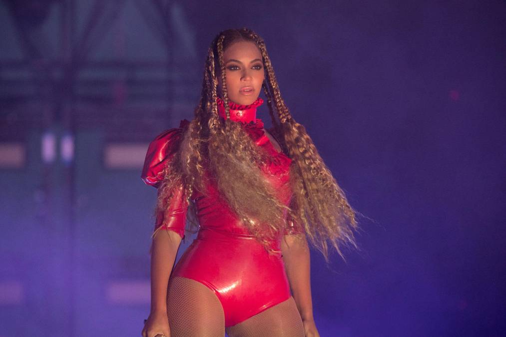 ¿El año de Beyoncé? La élite de la música llega a los Grammy