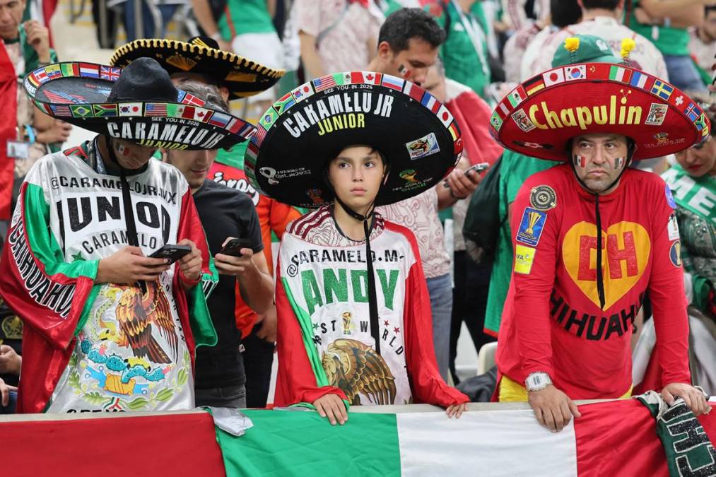 Los aficionados mexicanos terminaron tristes por la eliminación del Tricolor en el Mundial de Qatar 2022.