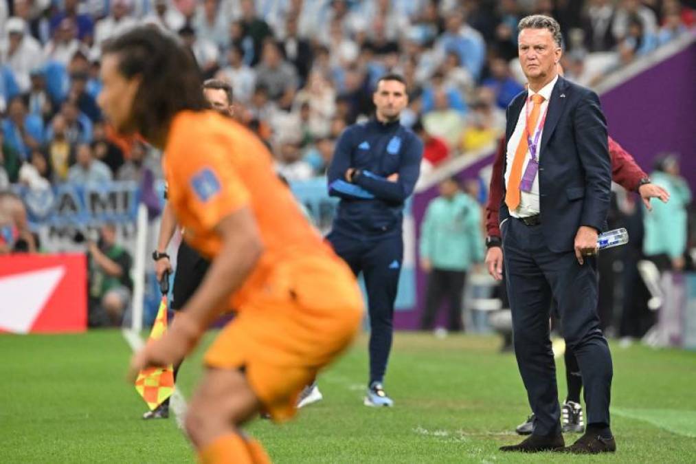 El entrenador abandonó su cargo después de la eliminación en cuartos de final ante Argentina.