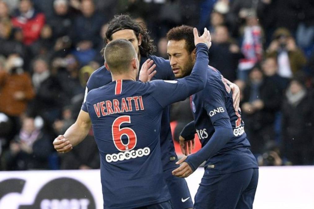 El PSG: El poderoso club de Francia que cuenta en sus filas con cracks como Neymar. Mbappé y Cavani, es otro de los que está interesado en Keylor Navas.