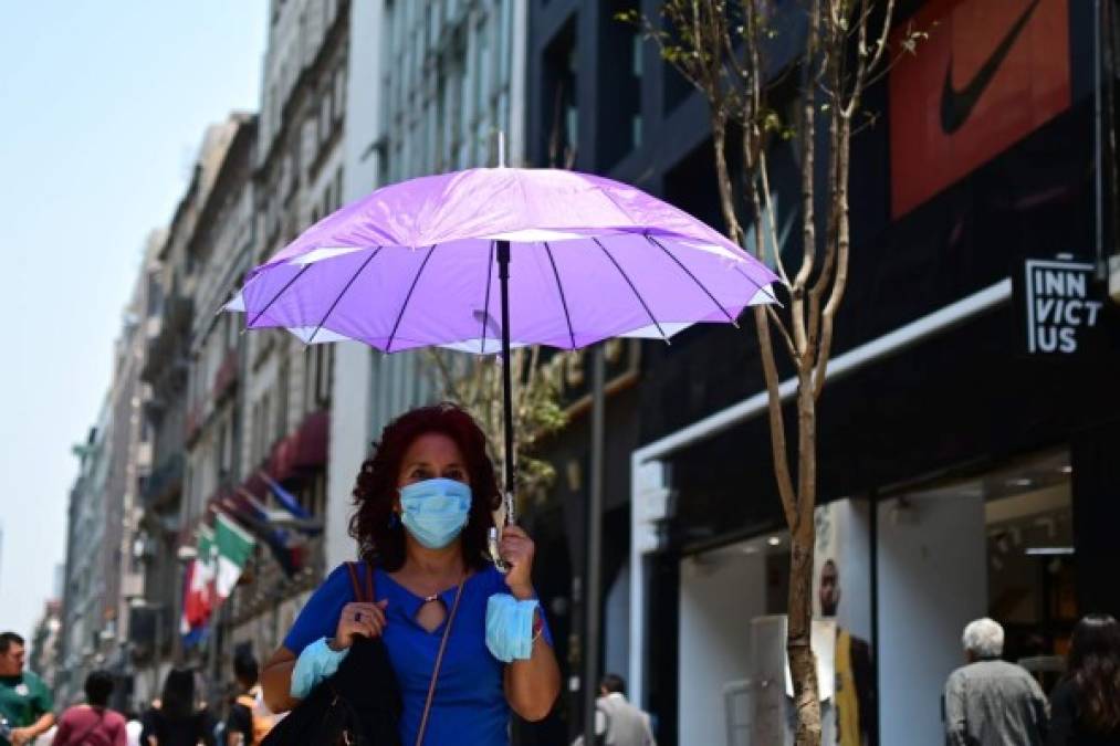 Las autoridades pidieron a los ciudadanos usar mascarillas, evitar actividades al aire libre y no realizar ejercicio intenso.