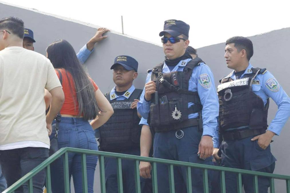 Lindas chicas de Marathón, queja de Olimpia y ambiente en el Yankel