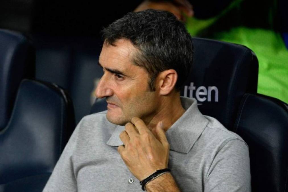 Así llegó al duelo Barcelona vs Valencia el entrenador del club catalán Ernesto Valverde. El estratega lució relajado.