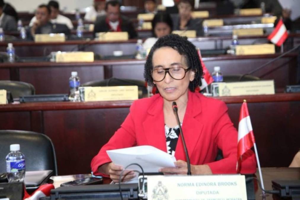 Edinora Brooks, de La Esperanza de Honduras, de Darío Banegas, no repetirá como legisladora por Francisco Morazán en el Partido Liberal.