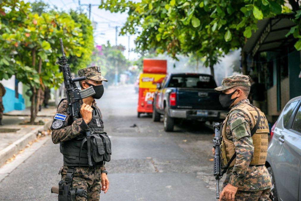 Bukele saca los militares a las calles para frenar ola de violencia