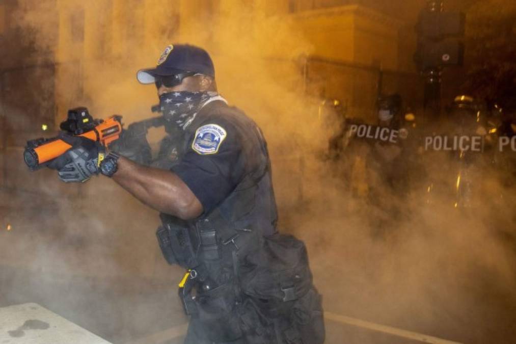 Violentas protestas contra el racismo se toman Washington D.C.