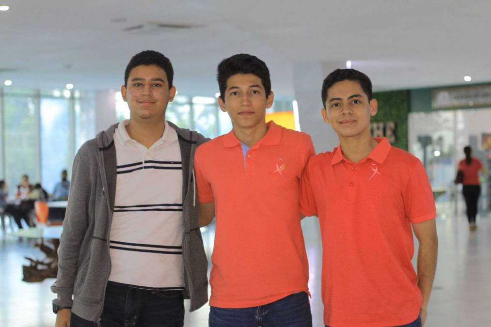 Bryan Banegas, Cristopher Aguilar y Marzell Cribas