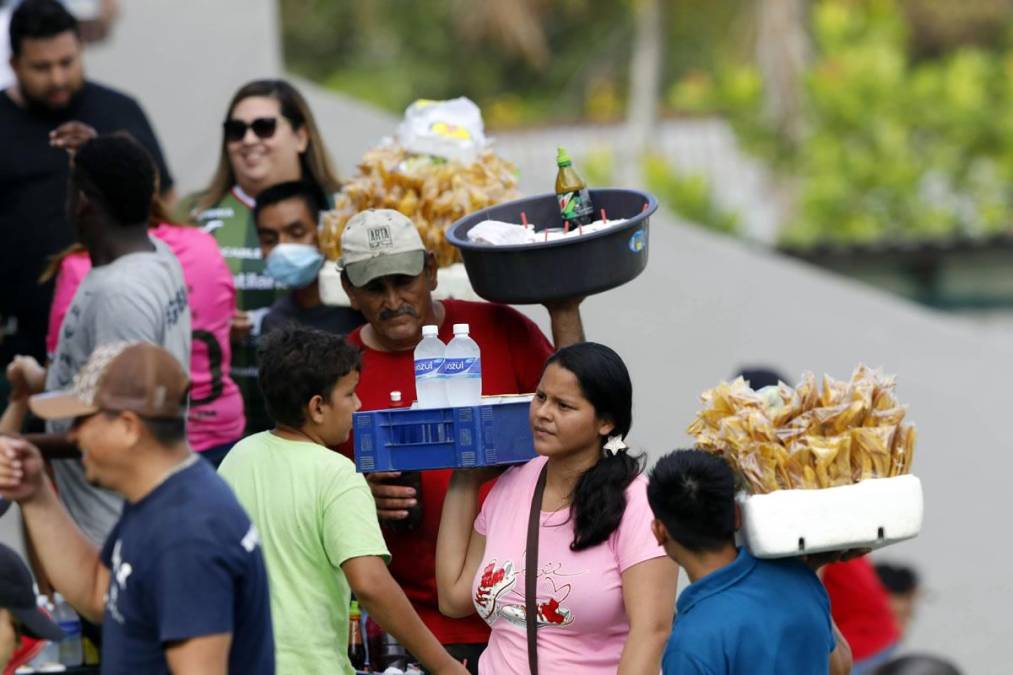 Las bellezas del Yankel y todo el ambiente en Marathón-Olimpia