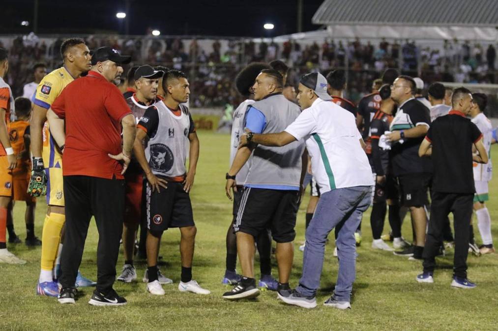 Martín ‘Tato‘ García estuvo conversando con staff del Platense sobre lo ocurrido.