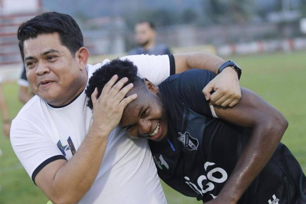 La alegría de los progreseños por la victoria contra la Real Sociedad.