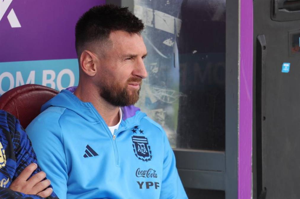 Messi en la banca y exjugador de la Liga Nacional enfrentó a Argentina