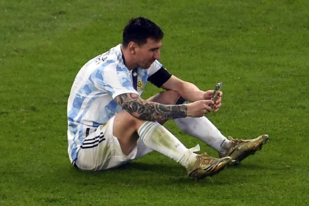 La llamada especial que hizo Lionel Messi después de la coronación de Argentina. Seguramente hablaba con su familia.