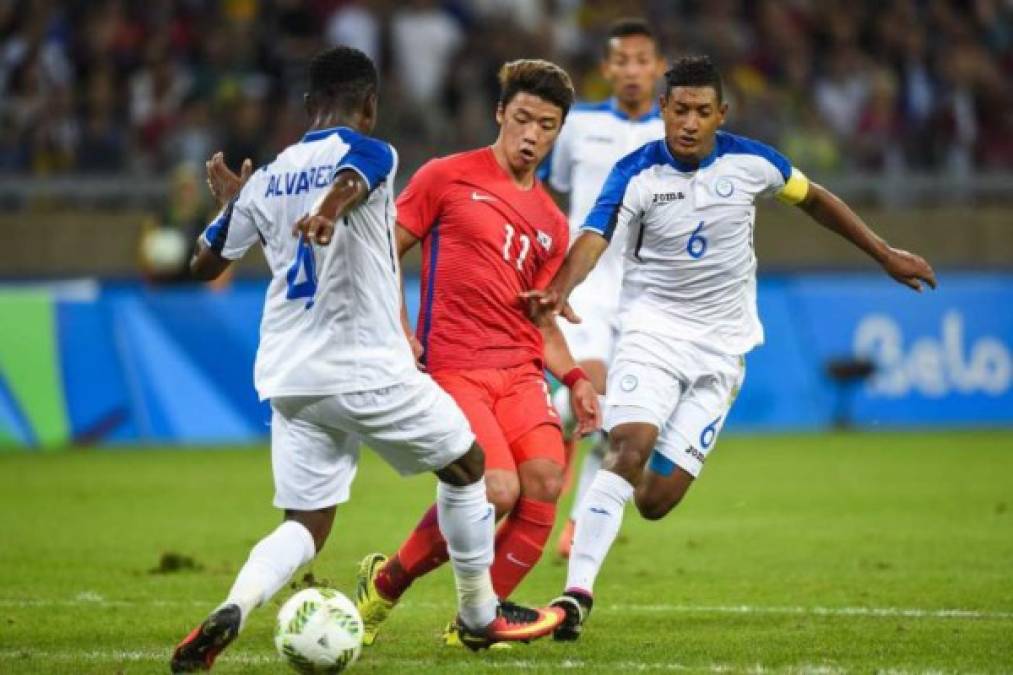 El surcoreano Heung-Min Son, que enfrentó a Honduras en los Juegos Olímpicos de Río de Janeiro, podría ser el reemplazo de Julian Draxler en el Wolfsburgo, en caso que el alemán se marche al PSG. El centrocampista asiático juega actualmente en el Tottenham.
