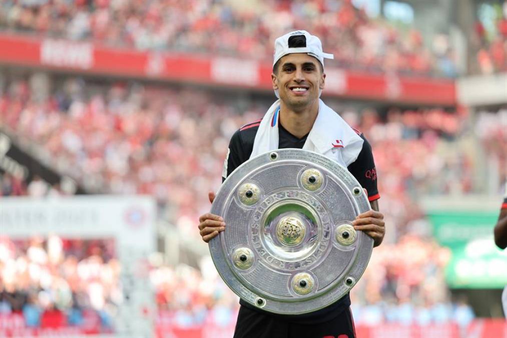 Locura de Müller, los pasos prohibidos y eufórico festejo del Bayern