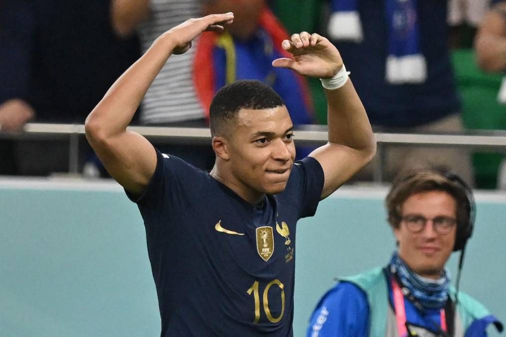 <b>Mbappé</b> suma ya 9 goles en Copa del Mundo y es el segundo máximo anotador de los ‘Bleus’ en este torneo, por detrás de los 13 de Just Fontaine.