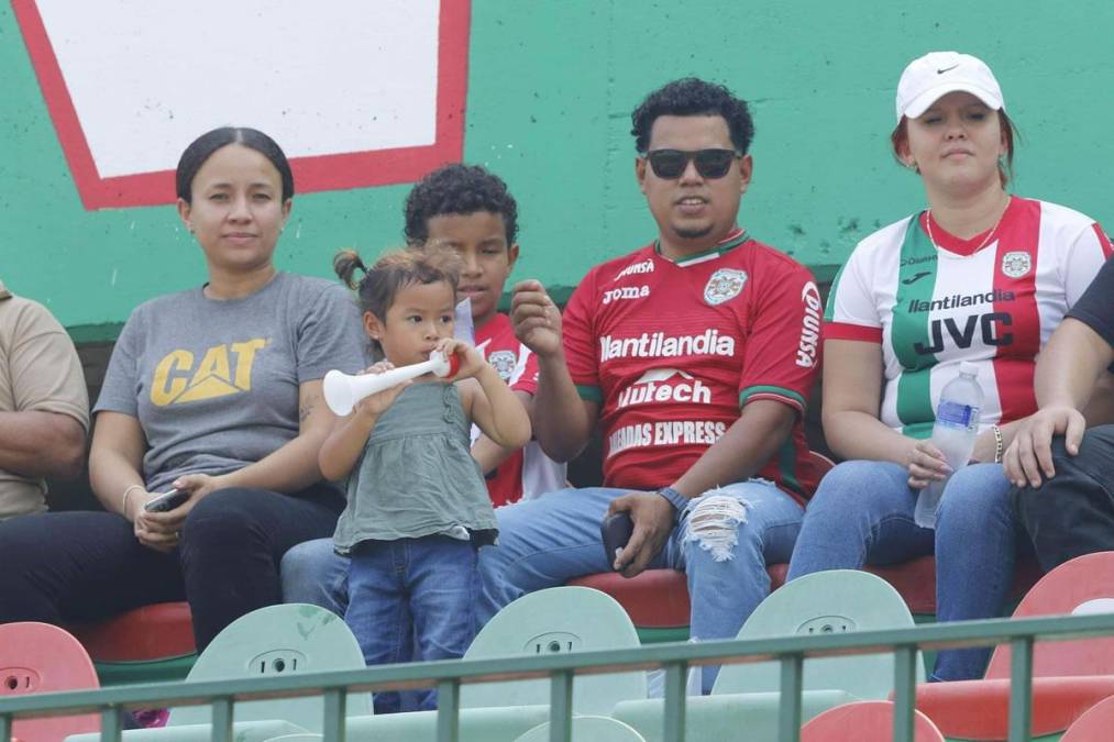 Lindas chicas de Marathón, queja de Olimpia y ambiente en el Yankel