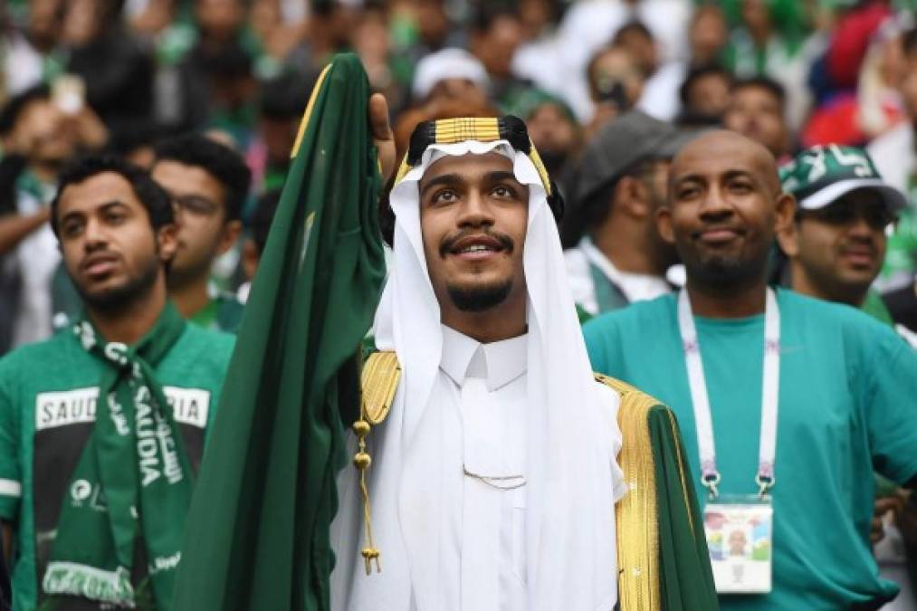 Arabia Saudita le tocó enfrentarse con el anfitrión / AFP PHOTO.