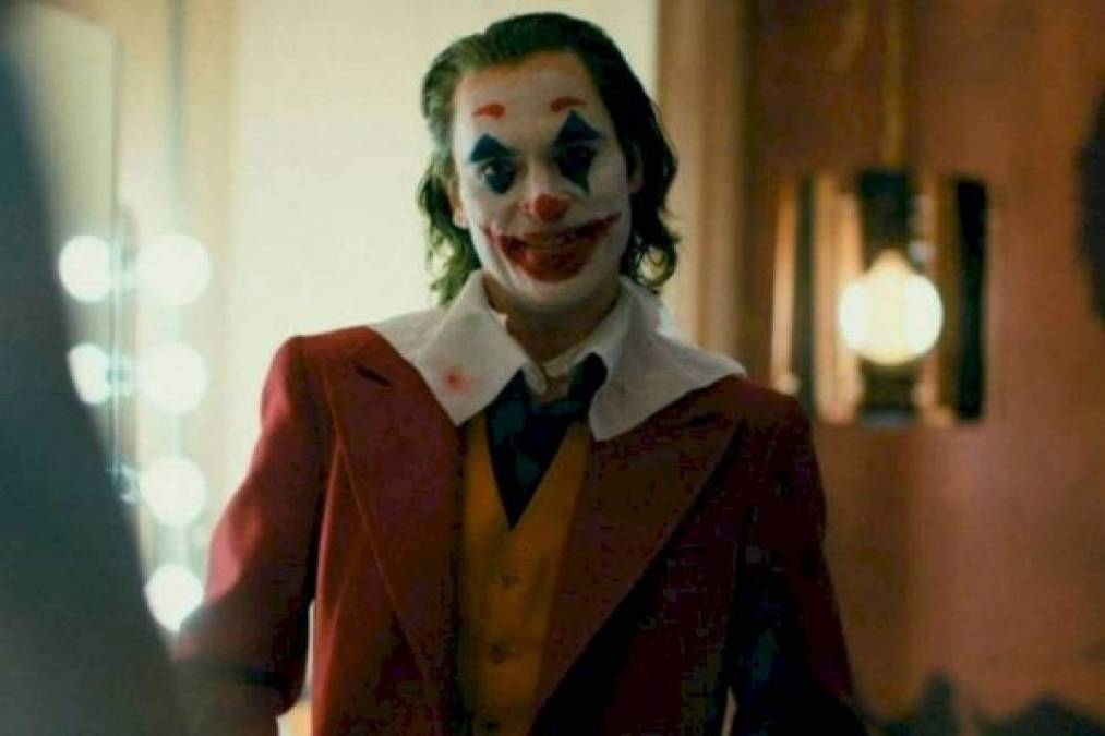 Joker se estrenó en Honduras el 3 de octubre y ha sido todo un furor entre los hondureños. La cinta protagonizada por Joaquin Phoenix superó los estándares de taquilla ya que en su estreno recaudó 245,7 millones de dólares en todo el mundo y estos son los mejores memes tras su éxito.