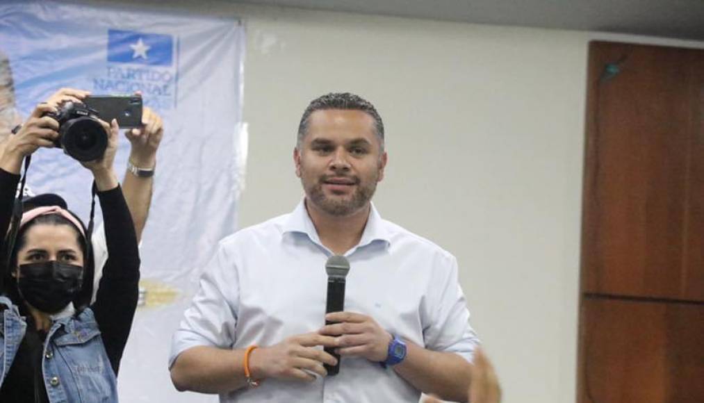 Chávez dejó un mensaje para sus partidarios ratificando su cariño, compromiso y lealtad. 