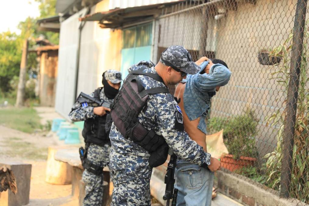 Bukele impone nuevo cerco militar en El Salvador tras asesinato de policía