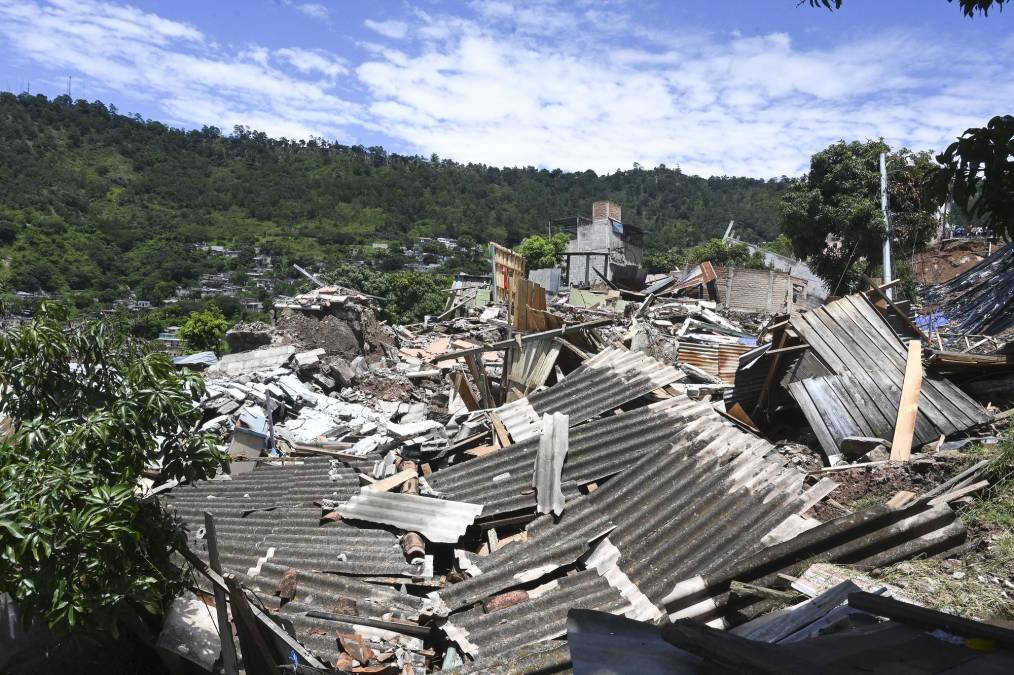 Zona cero, zona de desastre: las tristes imágenes de la pesadilla en la colonia Guillén