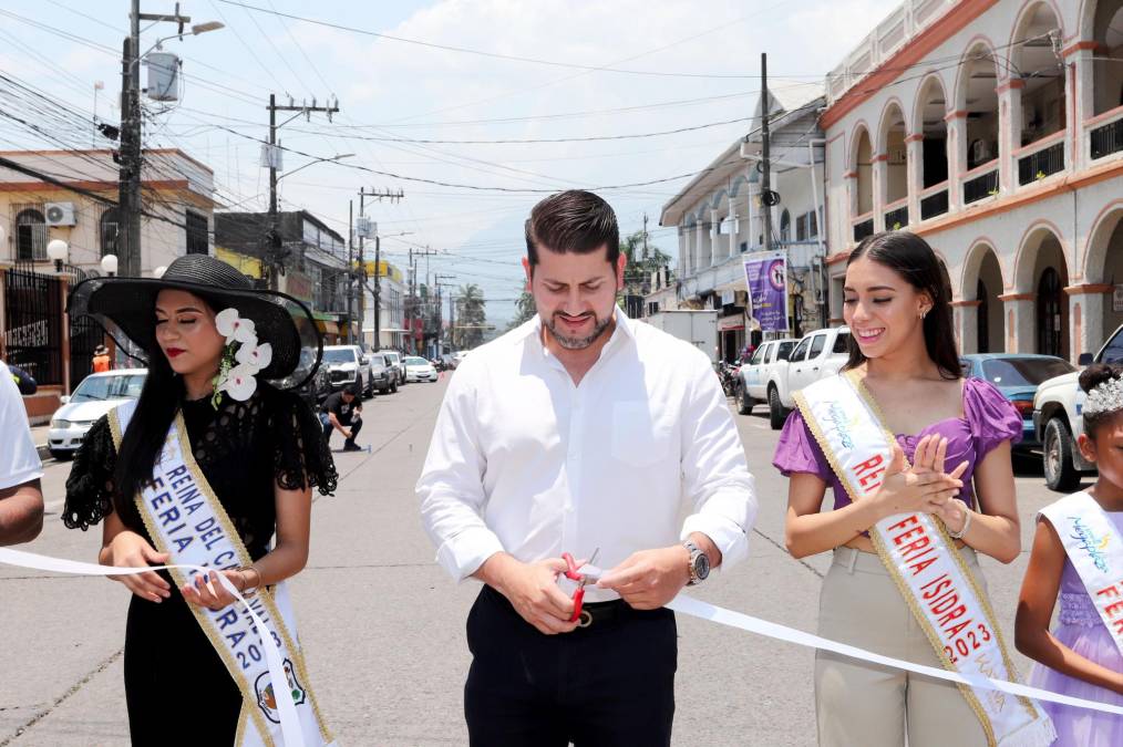 La noche del sábado 20 de mayo se desarrollará el gran Carnaval con más de veinte grupos musicales y los internacionales Gente de Zona y La Makina.