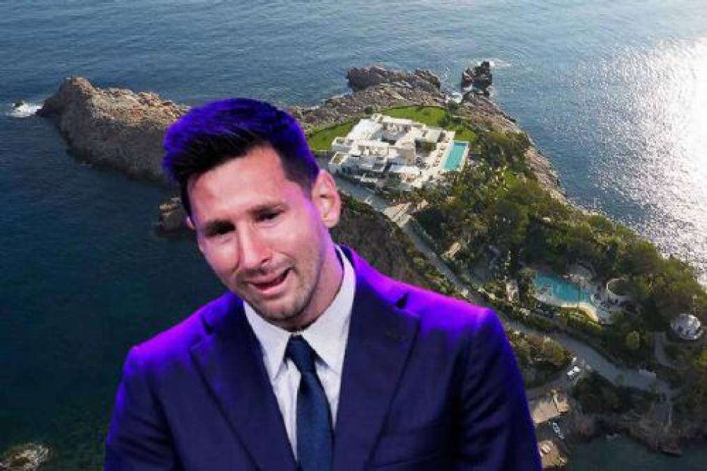 Lionel Messi pagó 11 millones de euros por la mansión en Ibiza sin imaginar los problemas que le iba a provocar. 