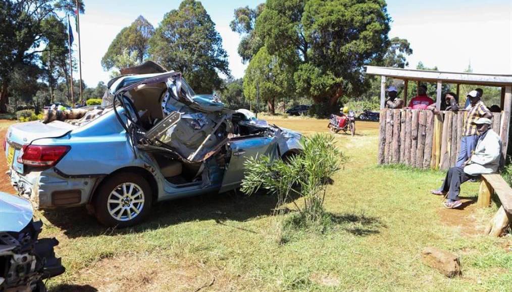 “También hubo lesiones en los pulmones. Lo que realmente causó la muerte a Kelvin fueron graves lesiones en la cabeza que, cuando las miro, parecen más bien causadas por un accidente automovilístico”, apuntó el médico.