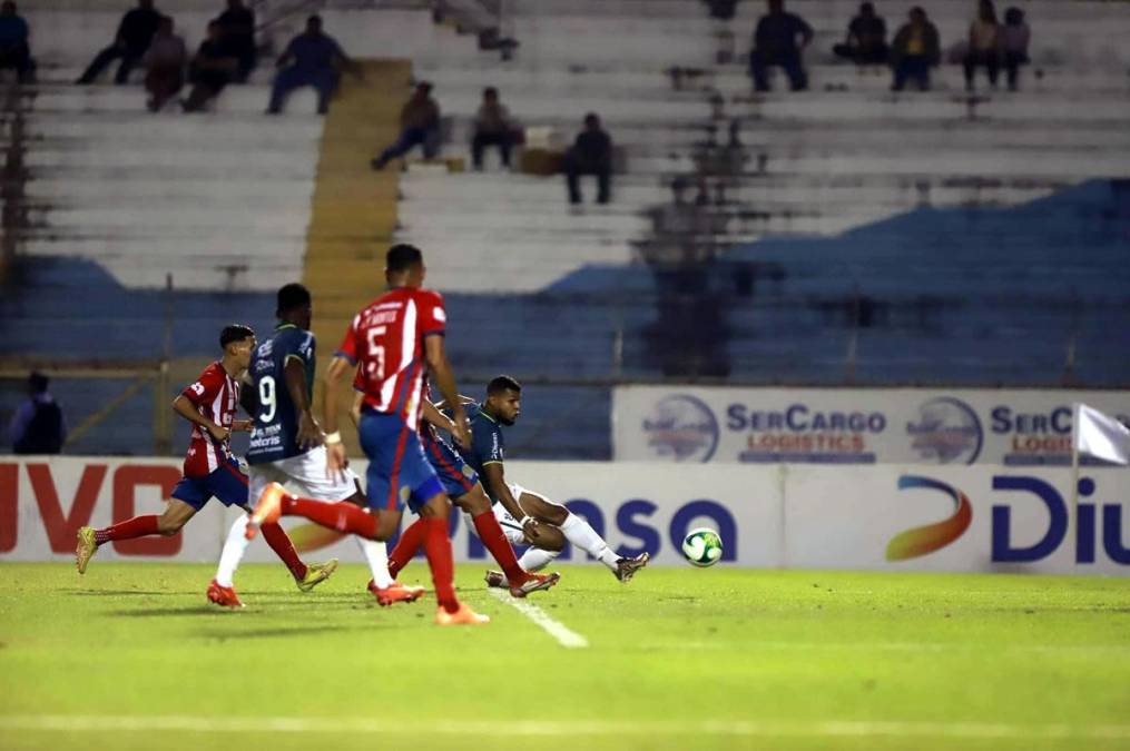 La sencuencia del gol del 2-0 del Marathón marcado por Kilmar Peña.