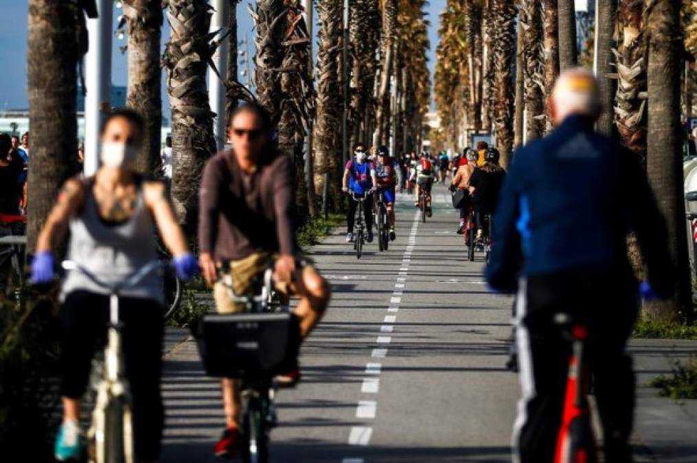 España: millones de personas salen a pasear y hacer deporte en primer día de relajación en medio de coronavirus