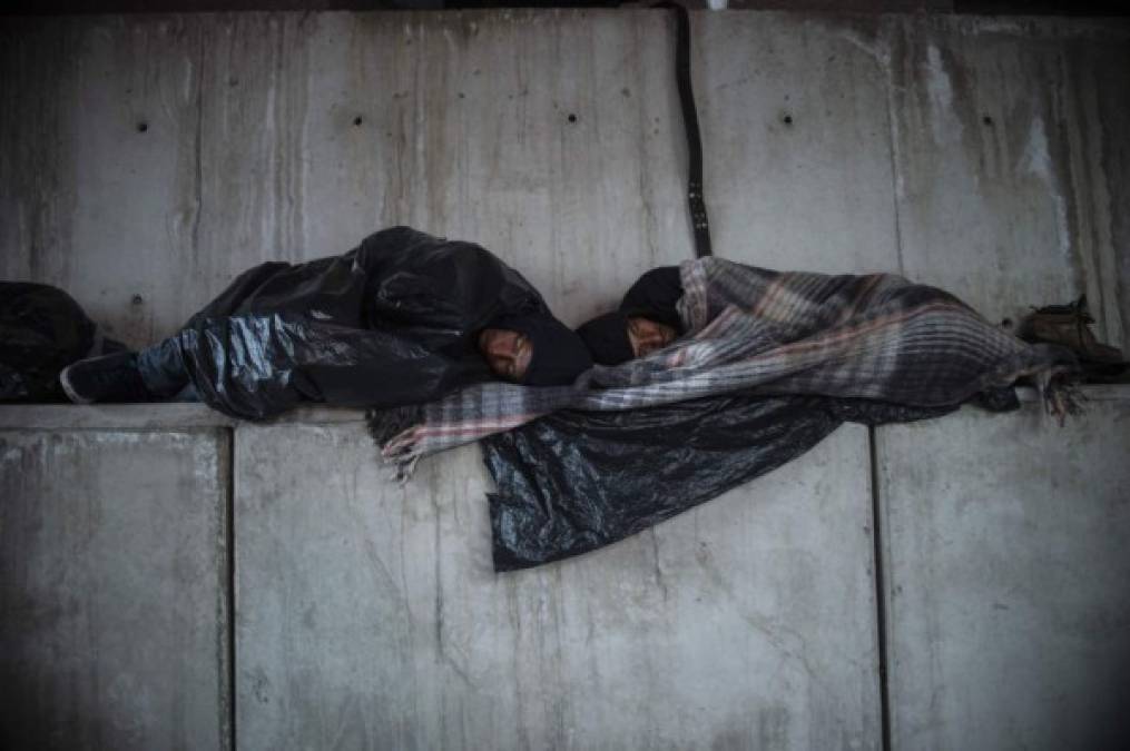 FOTOS: El drama de la caravana de migrantes que busca llegar a EEUU