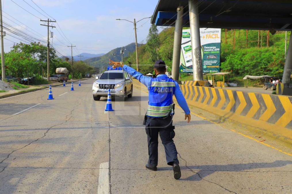 Operativos en entradas de San Pedro Sula para resguardar retorno de veraneantes (Fotos)