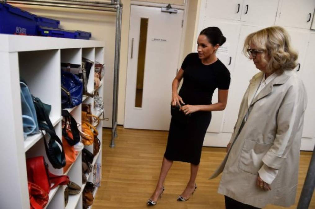 "Meghan Markle usó su experiencia para preparar a Patsy Wardally un outfit para el trabajo.<br/>Smart Works ayuda a las mujeres a reintegrarse al mundo laborar cubriendo varios aspectos, desde la presentación hasta la capacitación para que se sienta seguras a la hora de sus entrevistas."